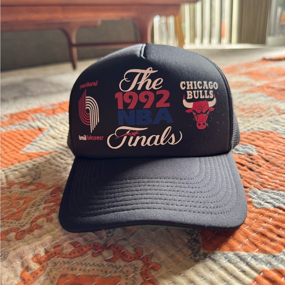 Mitchell & Ness Other - Mitchell & Ness 1992 NBA Finals Trucker Hat